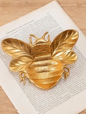 NWT Bee Trinket Dish